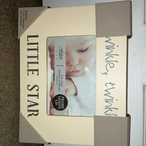 Frame requires 2 AAA batteries for frame to light up words that say little star